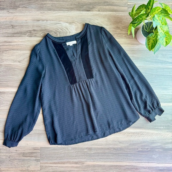 LOFT Petites Swiss Dot Velvet Trim Black Long Sleeve Blouse Size SP - Picture 11 of 11